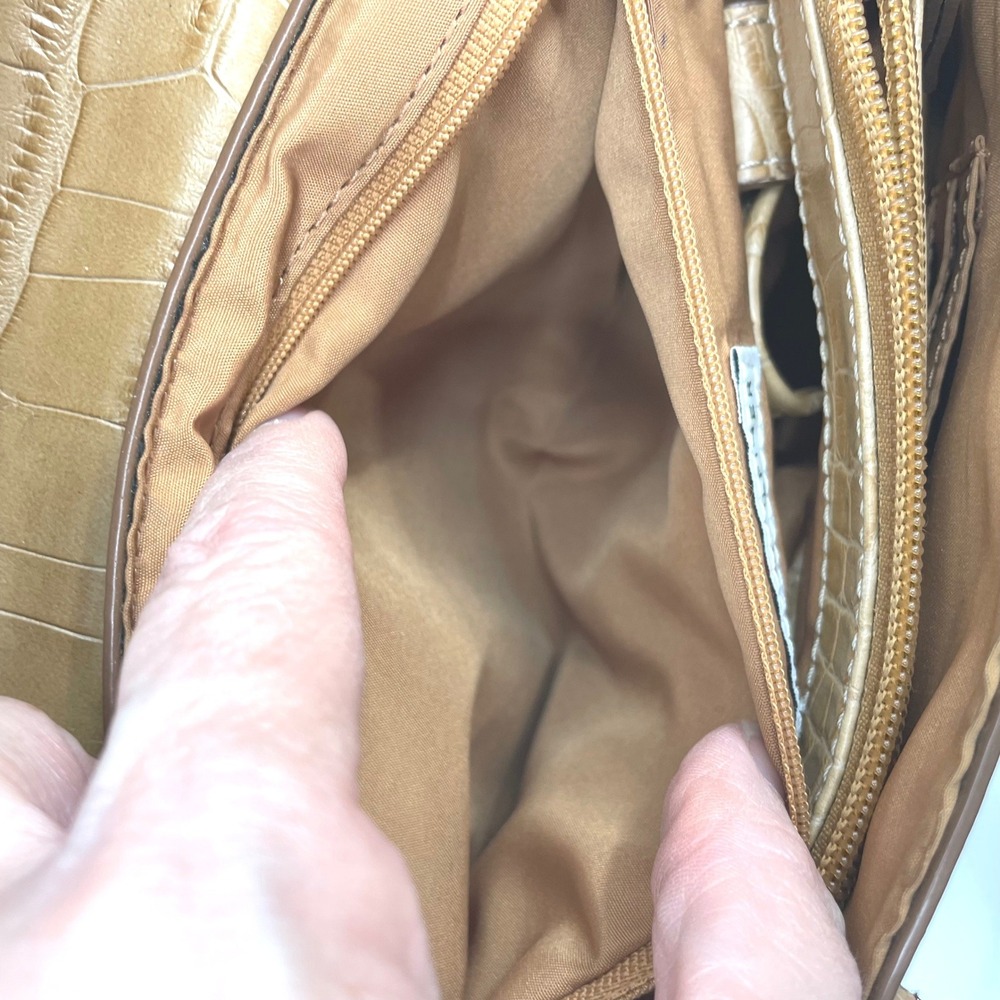 VTG Tommy Hilfiger Shoulder Bag Womens Medium Tan Faux Leather Croc Embossed Y2K - Picture 10 of 13